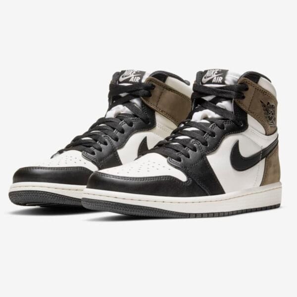 Nike Air Jordan 1 High Dark Mocha - Imagen 2