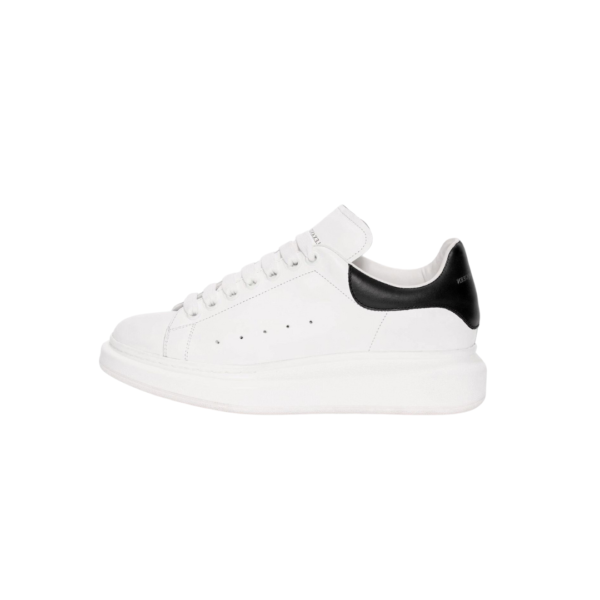 Alexander McQuenn Oversized Sneaker Black 3
