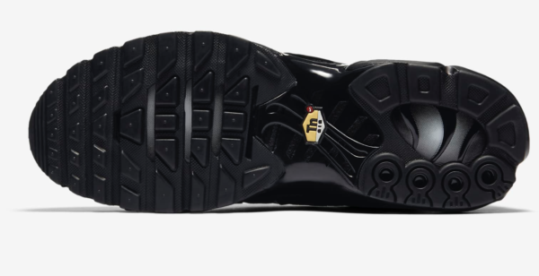 Nike Air Max Plus TN Negras - Imagen 2