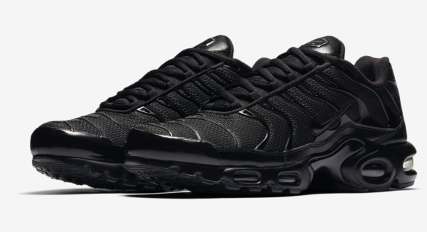 Nike Air Max Plus TN Negras - Imagen 4