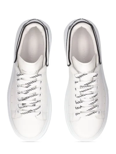 Alexander McQueen Oversized Sneaker Blanco con detalle Negro - Imagen 4