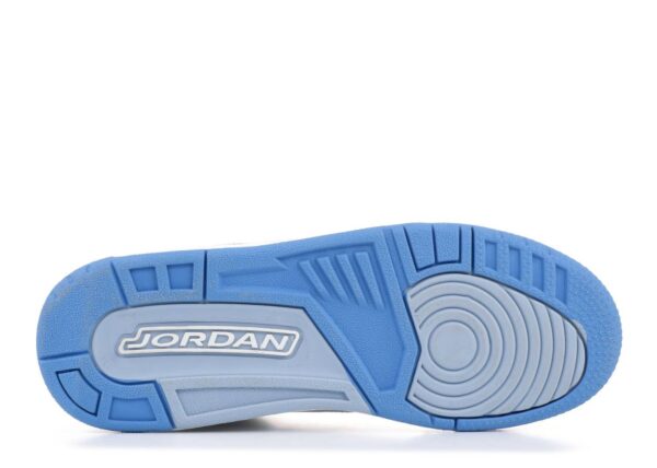 NIKE  AIR JORDAN 3 RETRO (GS) - Imagen 4