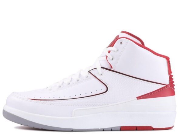 NIKE AIR JORDAN 2 RETRO
