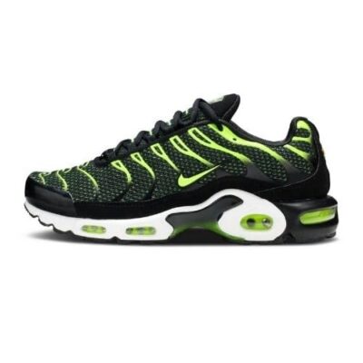 Nike Air Max Plus TN ‘BLACK AND VOLT’