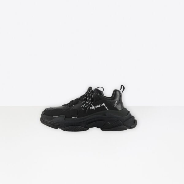 Balenciaga Triple S Negras 'BALENCIAGA'