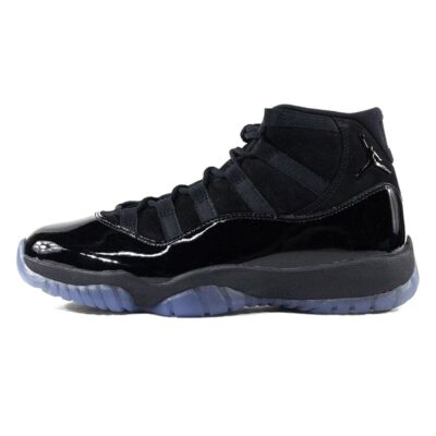 NIKE AIR JORDAN 11 'CAP&GOWN'