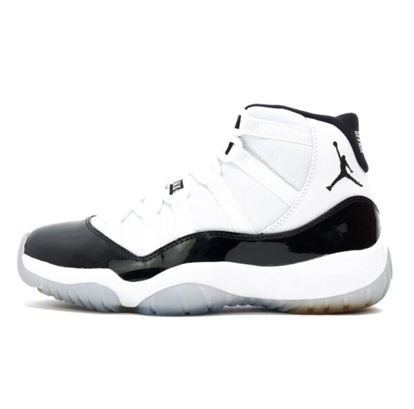 NIKE  AIR JORDAN 11 'CONCORD'