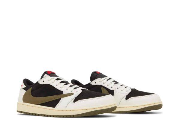 Nike Air Jordan 1 Low OG  Olive Dark - Travis Scott - Imagen 4