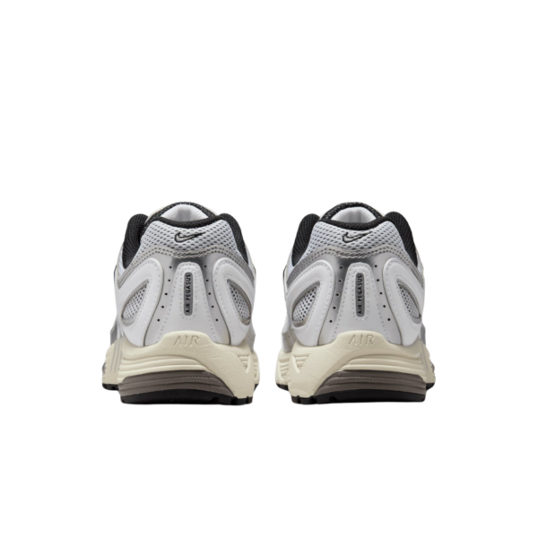 Nike Air Pegasus 2005 “Summit White / Metallic Silver” - Imagen 3