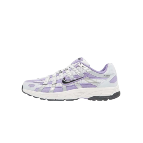 Nike P-6000 Lilac Silver zapatillas blancas con detalles lila vista lateral