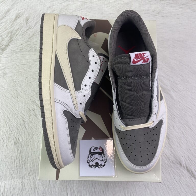 Nike Air Jordan Travis Scott enviadas a cliente de ZapasVader